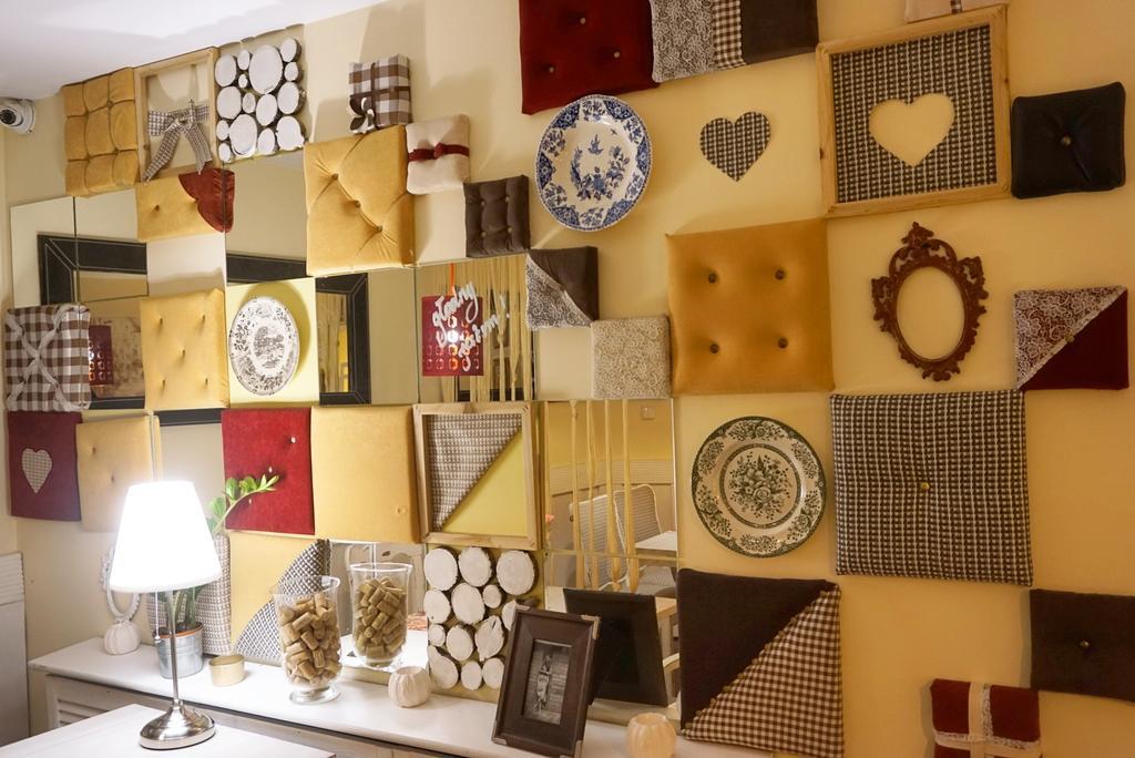 Explorer B&B Old Town Rooms & Apartment #Don'T Be A Tourist, Be An Explorer! Poznań Eksteriør billede
