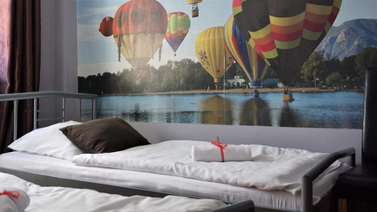 Explorer B&B Old Town Rooms & Apartment #Don'T Be A Tourist, Be An Explorer! Poznań Eksteriør billede