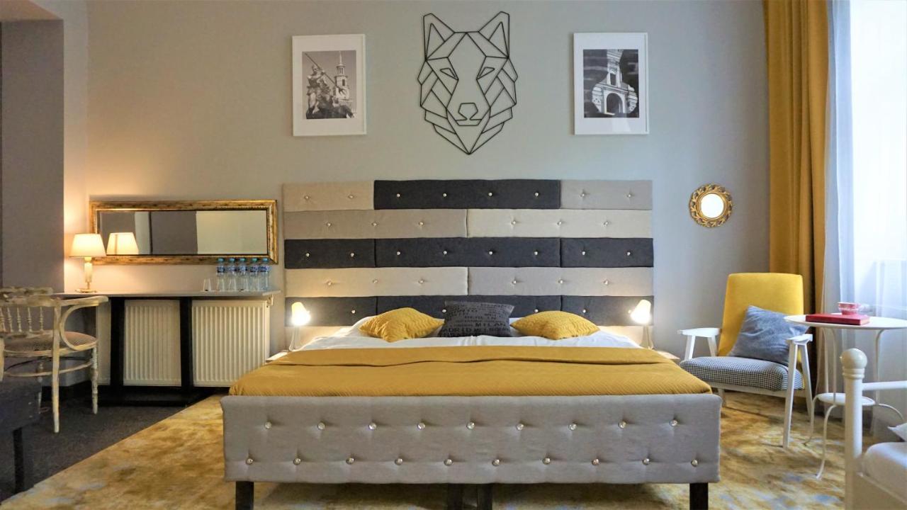 Explorer B&B Old Town Rooms & Apartment #Don'T Be A Tourist, Be An Explorer! Poznań Eksteriør billede